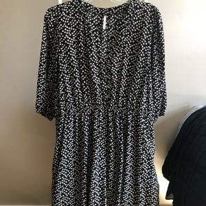 ModCloth black and white leaf pattern dress